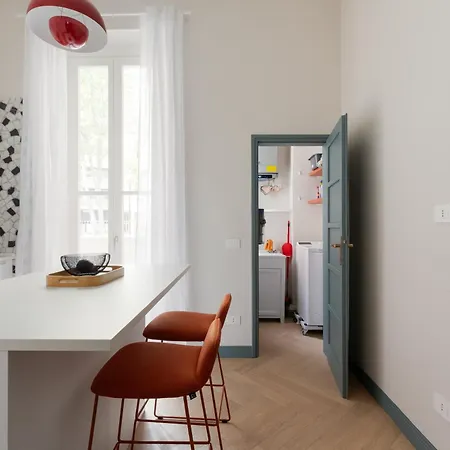 Guesthost - Piazza Ascoli Cosy 아파트 *